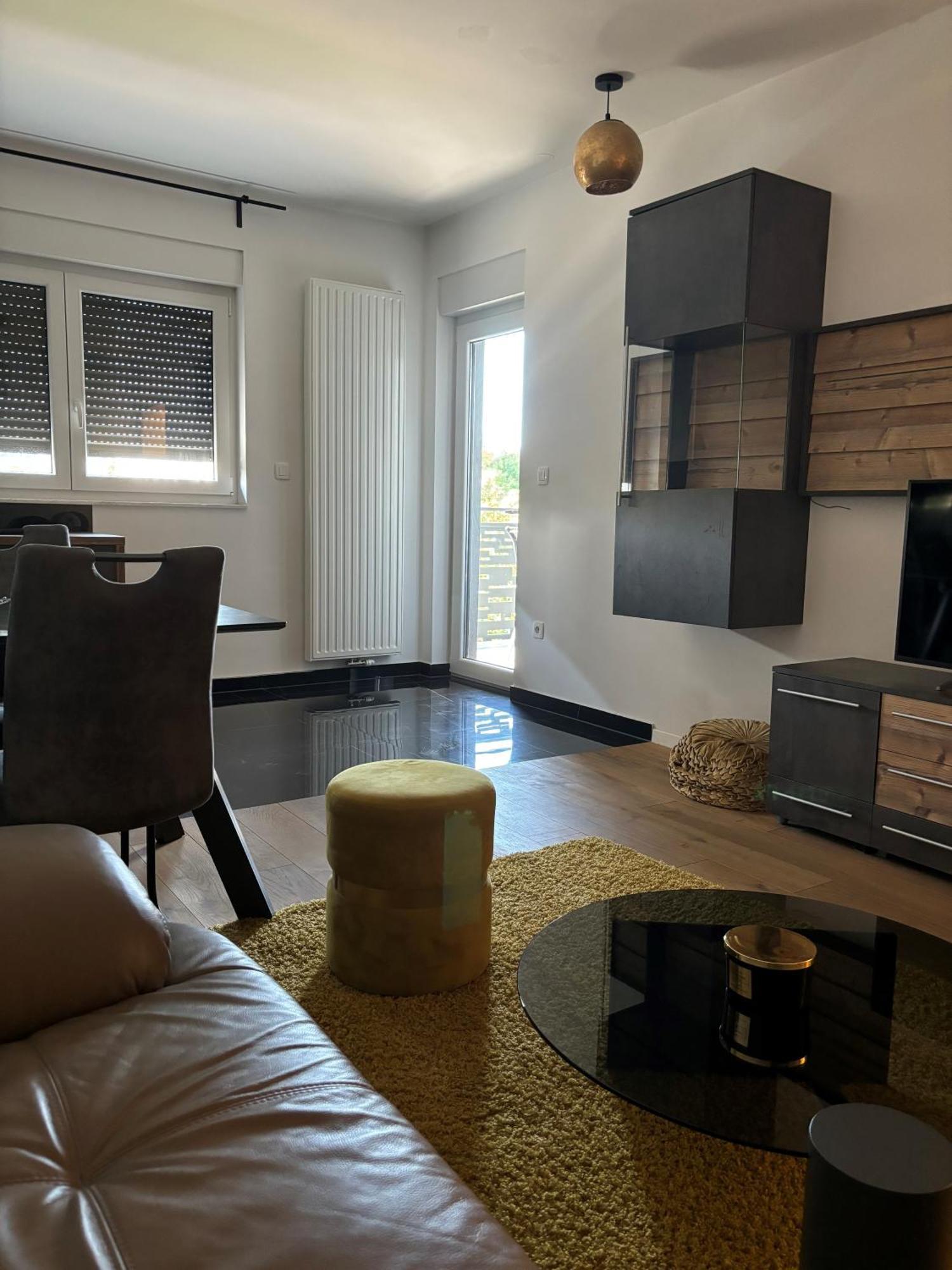 City East Apartment Zagreb With Private Parking Bagian luar foto